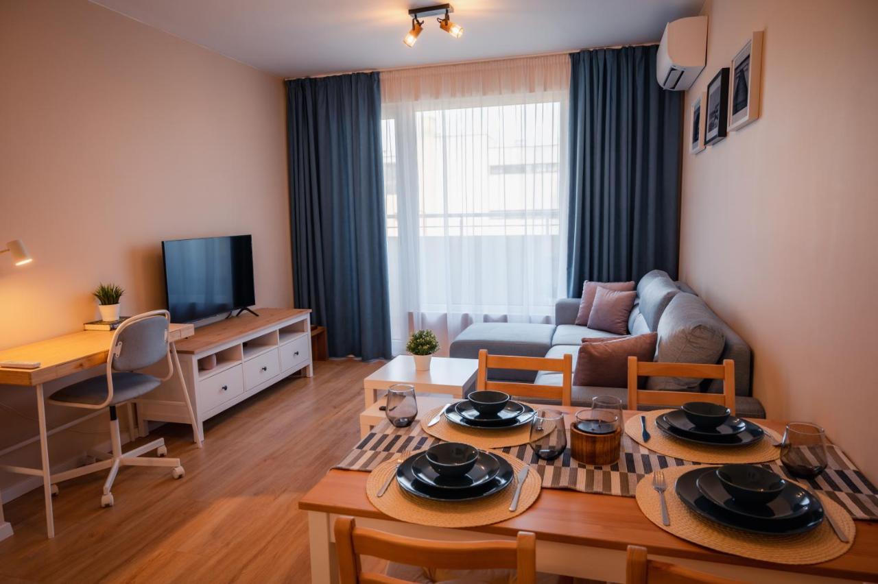 Emerald Suite With Private Parking Varna Eksteriør billede